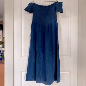 Off shoulder denim dress
